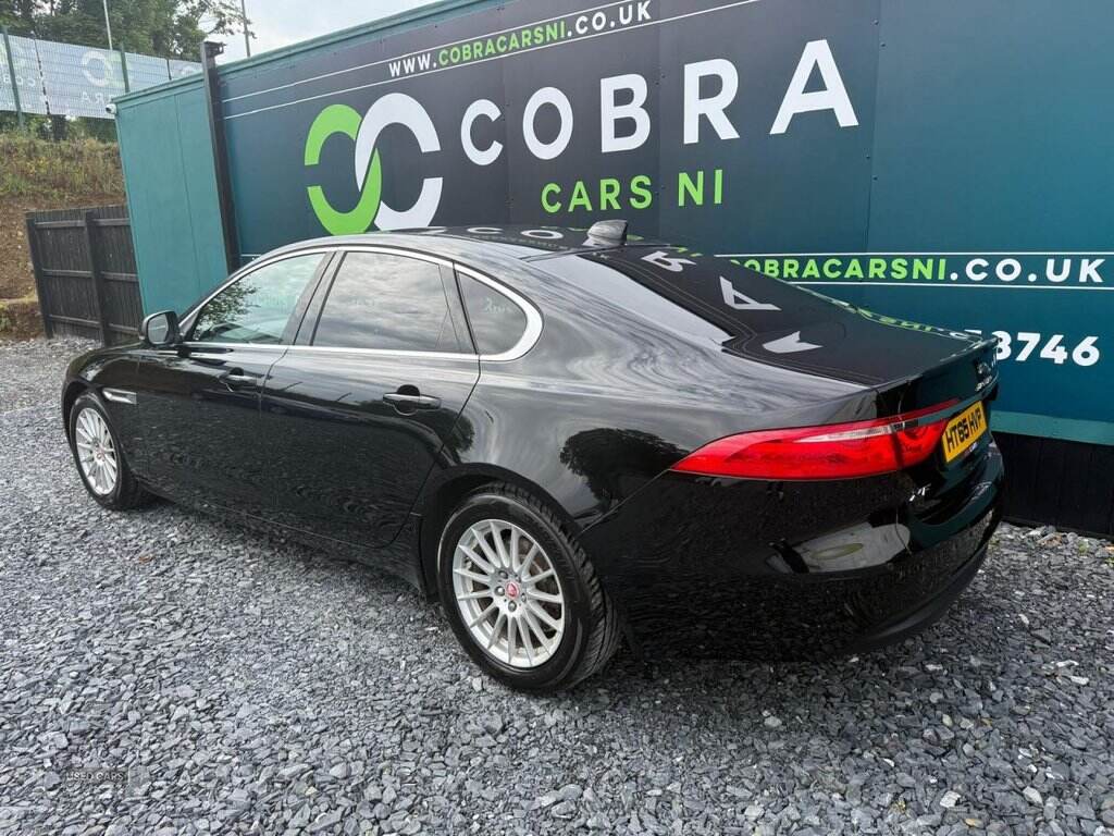 Jan 2016 Jaguar XF 2.0d Prestige 4dr Auto