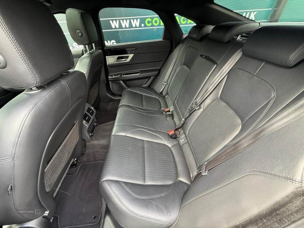 Jan 2016 Jaguar XF 2.0d Prestige 4dr Auto