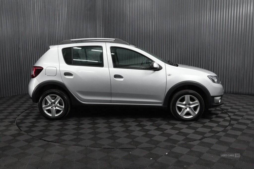 Sep 2014 Dacia Sandero Stepway 1.5 dCi Ambiance 5dr