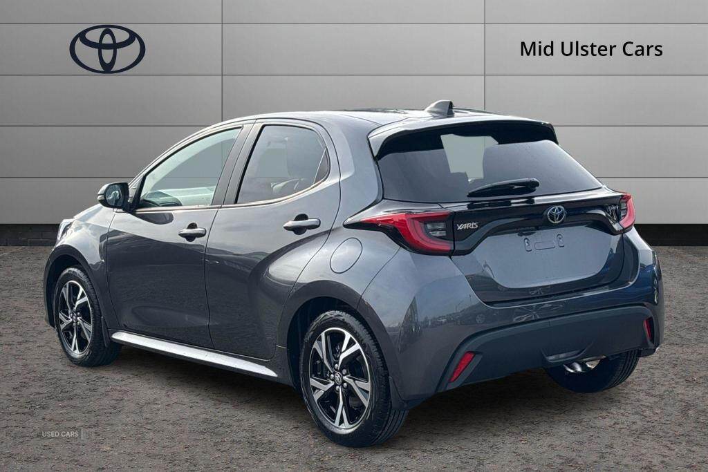 Mar 2025 Toyota Yaris 1.5 Hybrid Design 5dr CVT