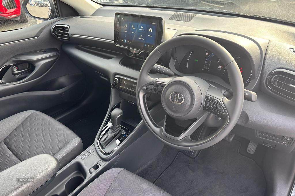 Mar 2025 Toyota Yaris 1.5 Hybrid Design 5dr CVT