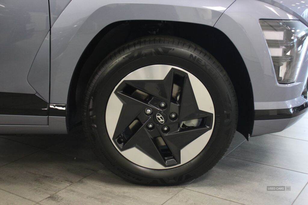  2025 Hyundai Kona 160kW Advance 65kWh 5dr Auto
