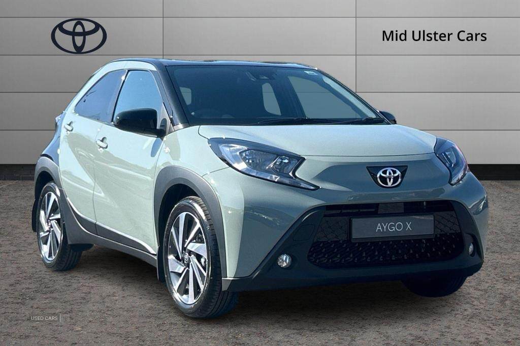 May 2025 Toyota Aygo X 1.0 VVT-i Edge 5dr