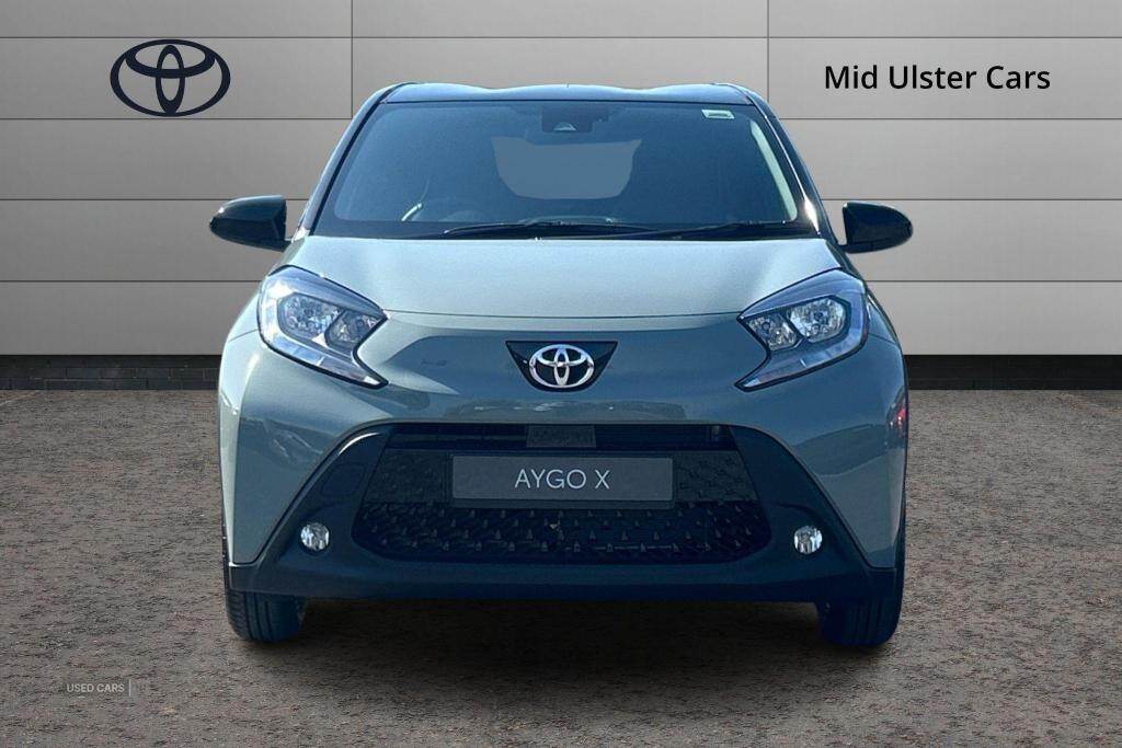 May 2025 Toyota Aygo X 1.0 VVT-i Edge 5dr