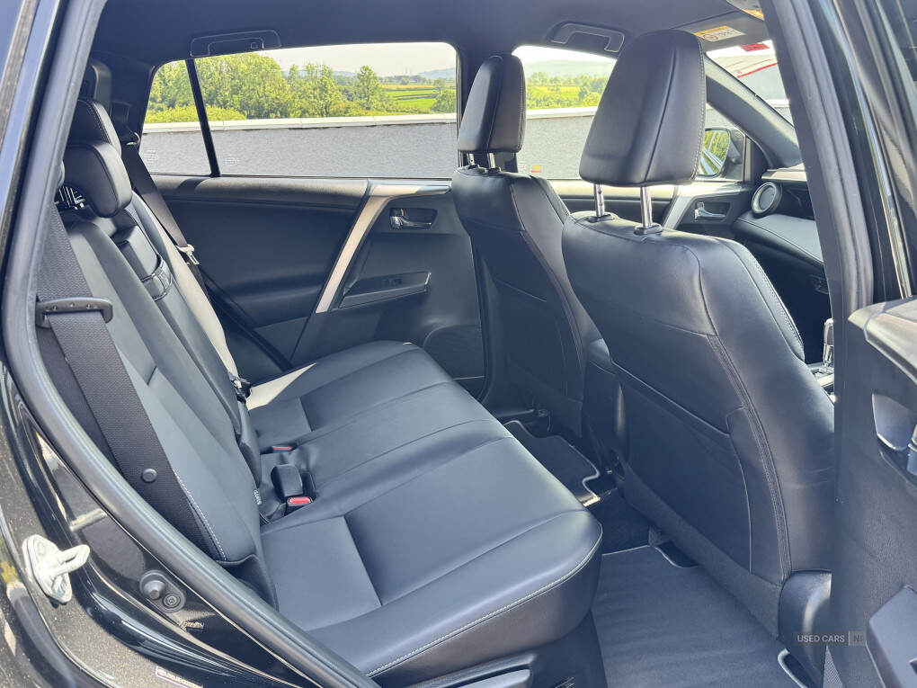 Sep 2018 Toyota RAV4 2.5 VVT-i Hybrid Excel TSS 5dr CVT [Nav]