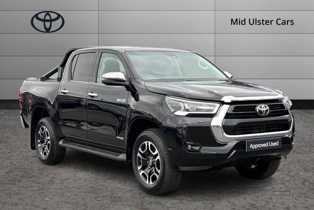 Jun 2025 Toyota Hilux Invincible D/Cab Pick Up 2.4 D-4D Auto