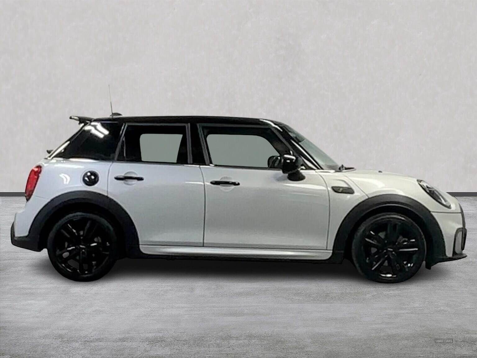May 2022 MINI HATCHBACK 2.0 Cooper S Sport 5Dr