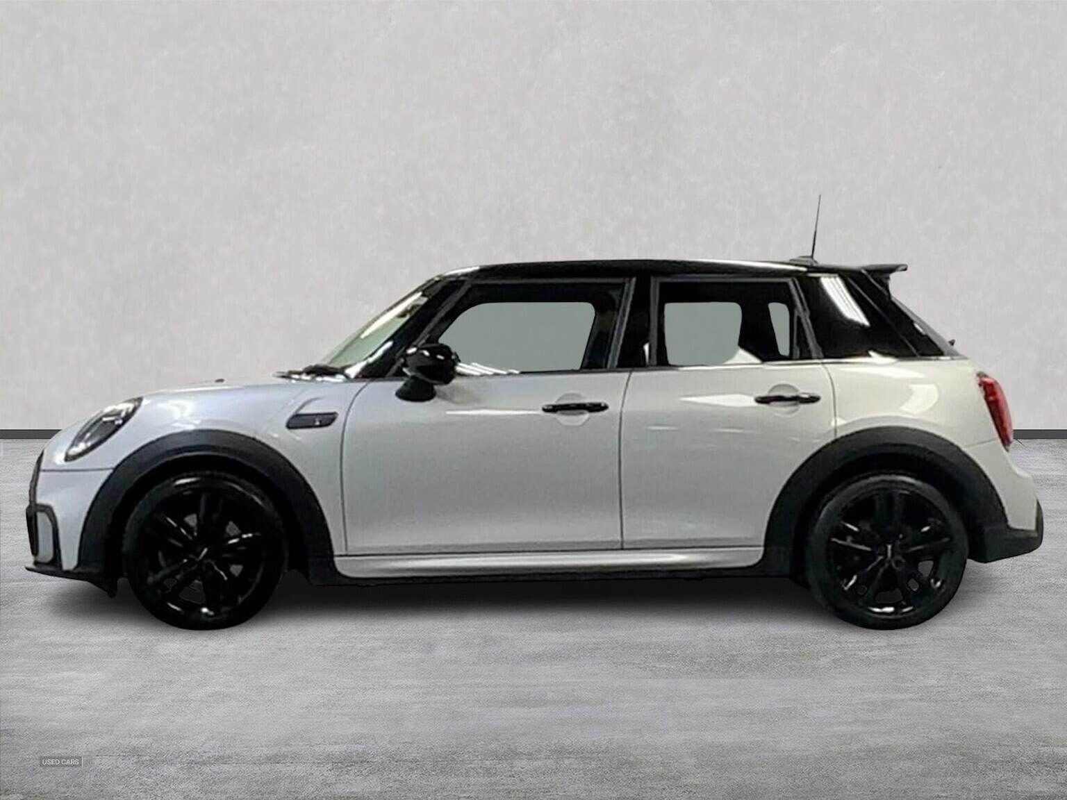May 2022 MINI HATCHBACK 2.0 Cooper S Sport 5Dr