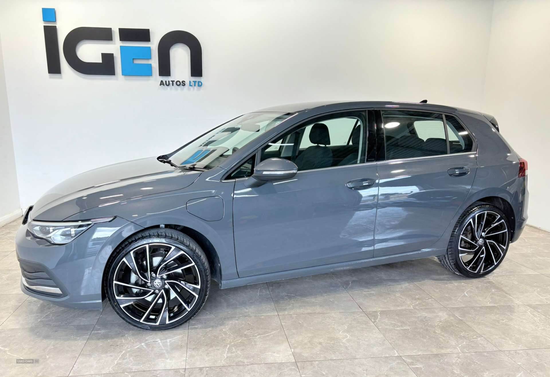 Apr 2023 Volkswagen Golf 1.4 TSI eHybrid Style 5dr DSG