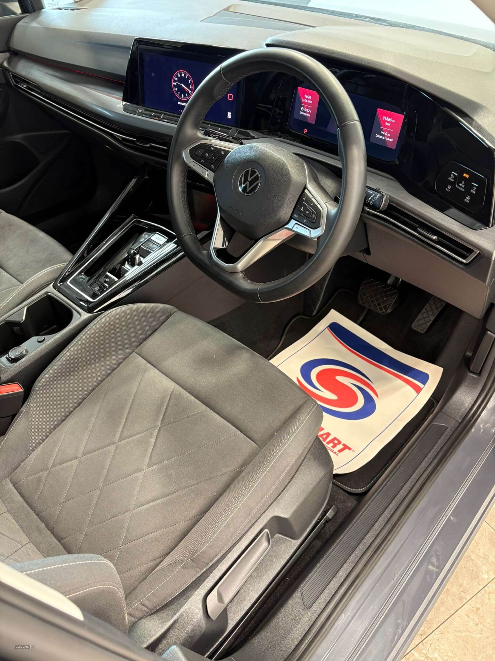 Apr 2023 Volkswagen Golf 1.4 TSI eHybrid Style 5dr DSG