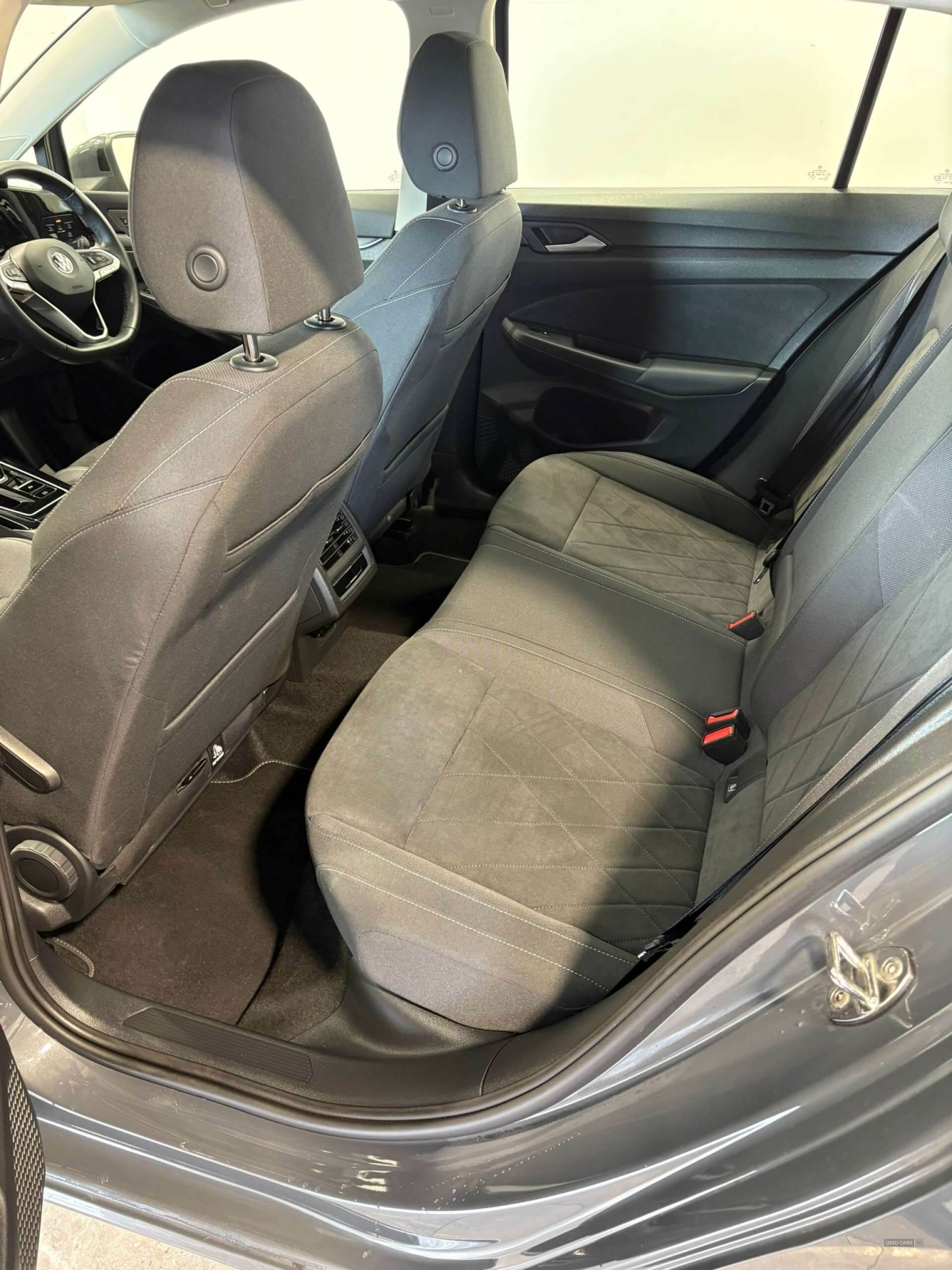 Apr 2023 Volkswagen Golf 1.4 TSI eHybrid Style 5dr DSG