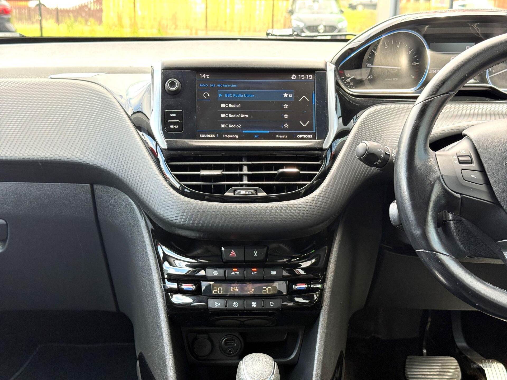 Mar 2017 Peugeot 2008 1.2 PureTech 110 Allure 5dr EAT6