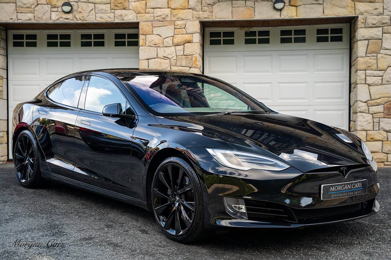 Jan 2018 TESLA Model S 307kW 90kWh Dual Motor 5dr Auto