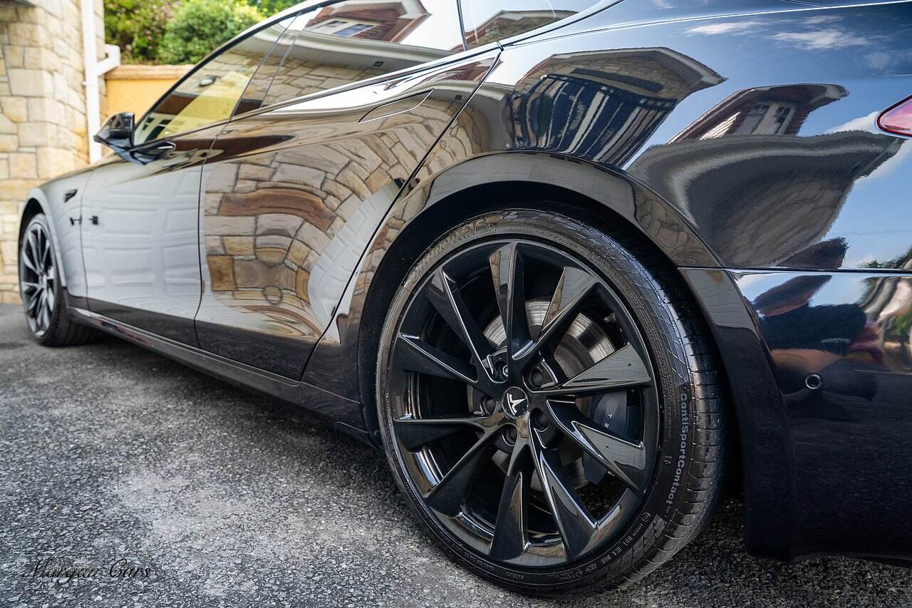 Jan 2018 TESLA Model S 307kW 90kWh Dual Motor 5dr Auto
