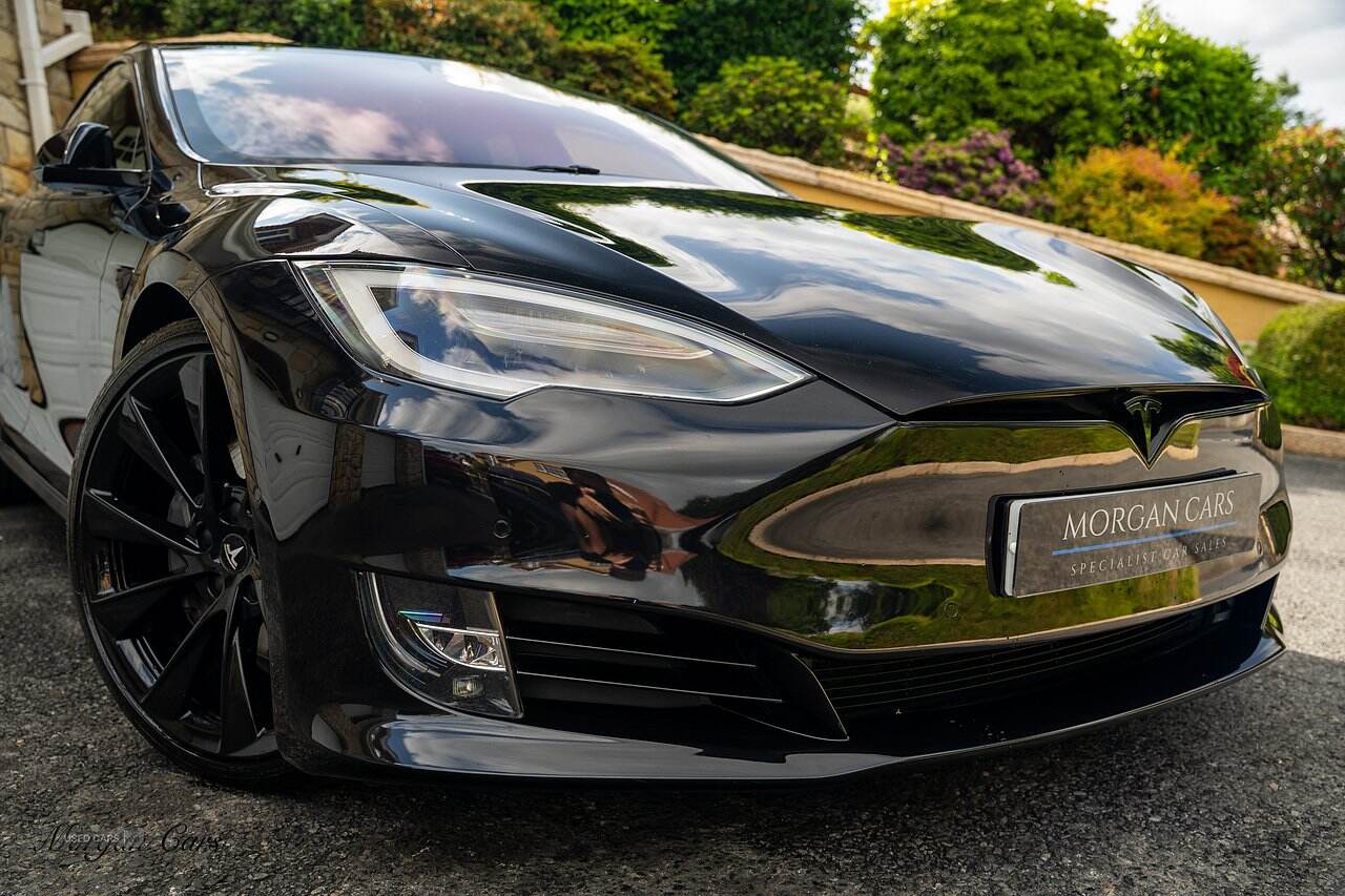 Jan 2018 TESLA Model S 307kW 90kWh Dual Motor 5dr Auto