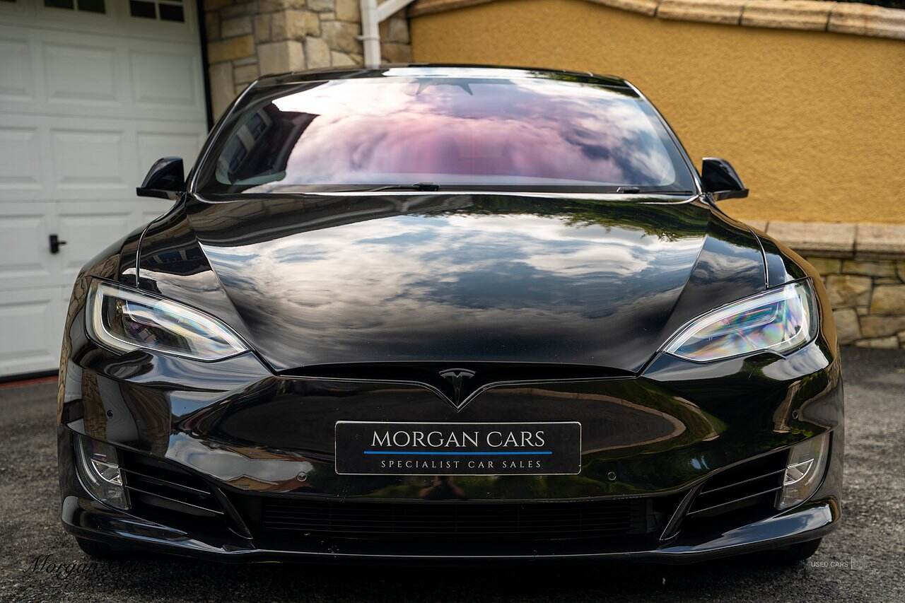 Jan 2018 TESLA Model S 307kW 90kWh Dual Motor 5dr Auto