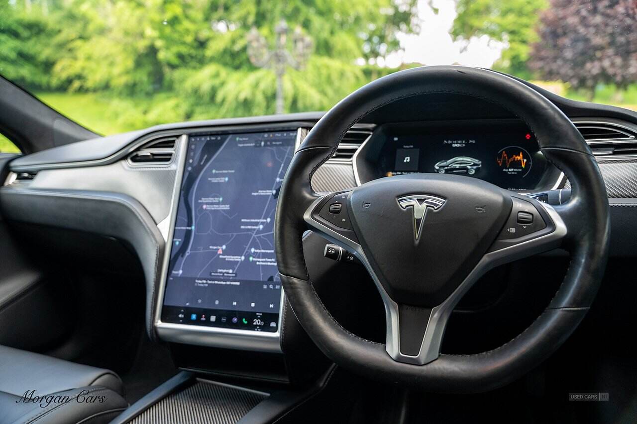 Jan 2018 TESLA Model S 307kW 90kWh Dual Motor 5dr Auto