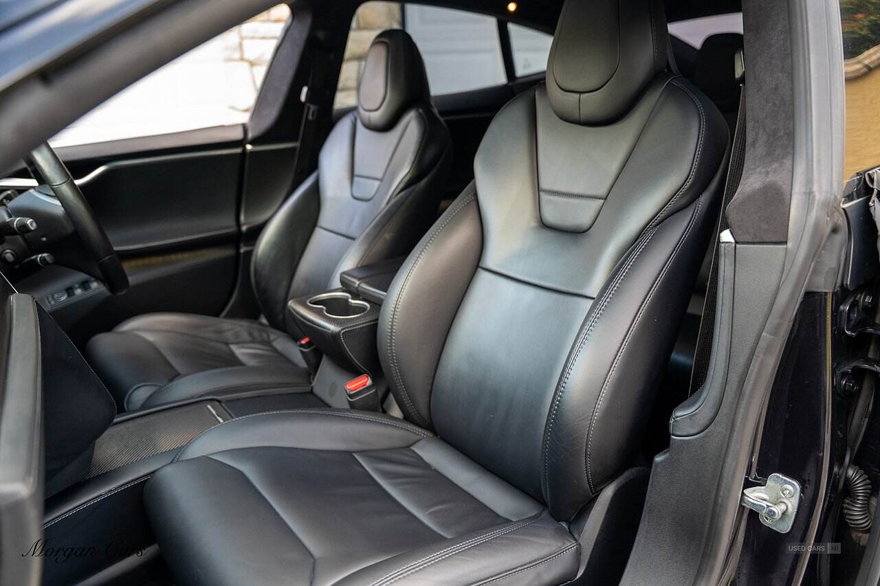 Jan 2018 TESLA Model S 307kW 90kWh Dual Motor 5dr Auto