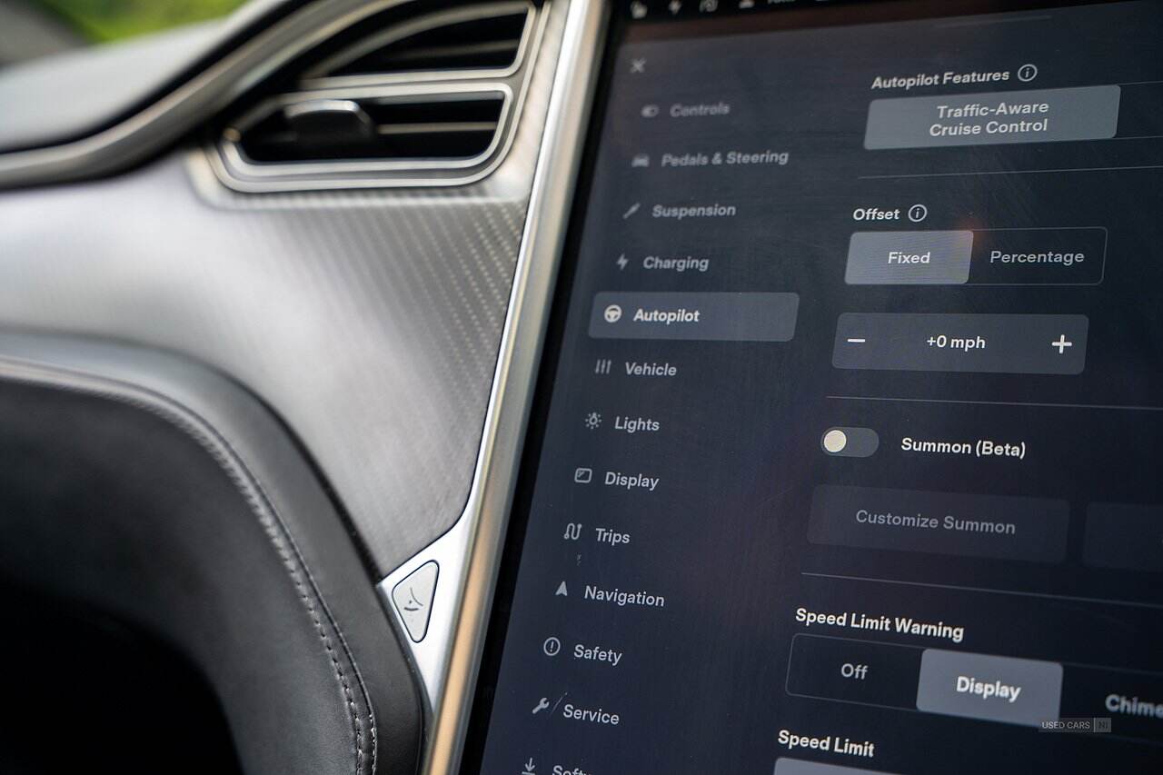Jan 2018 TESLA Model S 307kW 90kWh Dual Motor 5dr Auto