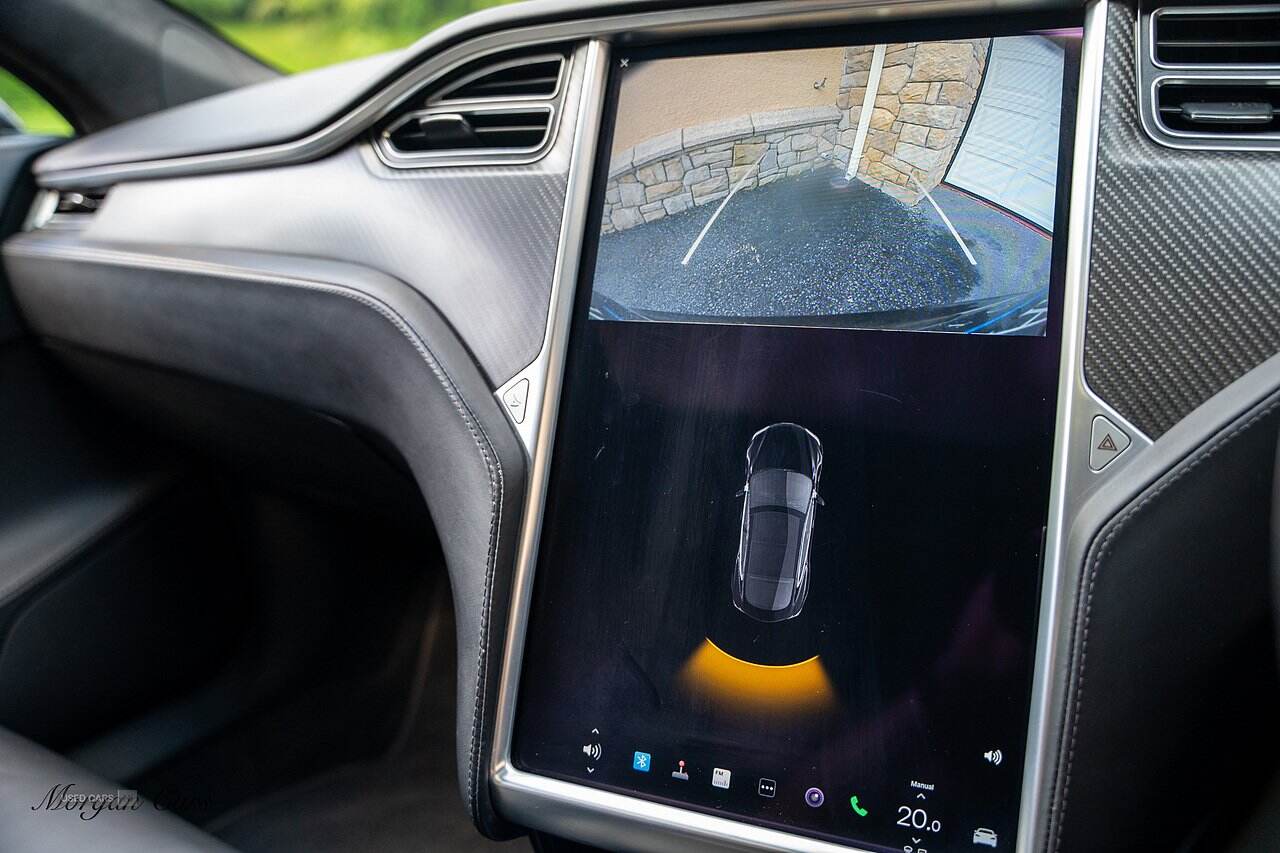 Jan 2018 TESLA Model S 307kW 90kWh Dual Motor 5dr Auto