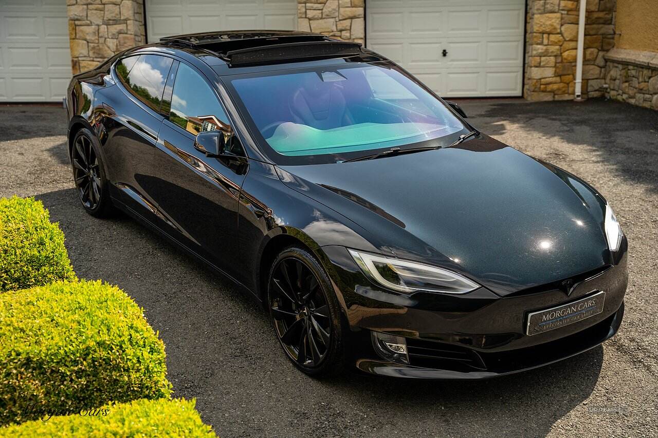 Jan 2018 TESLA Model S 307kW 90kWh Dual Motor 5dr Auto