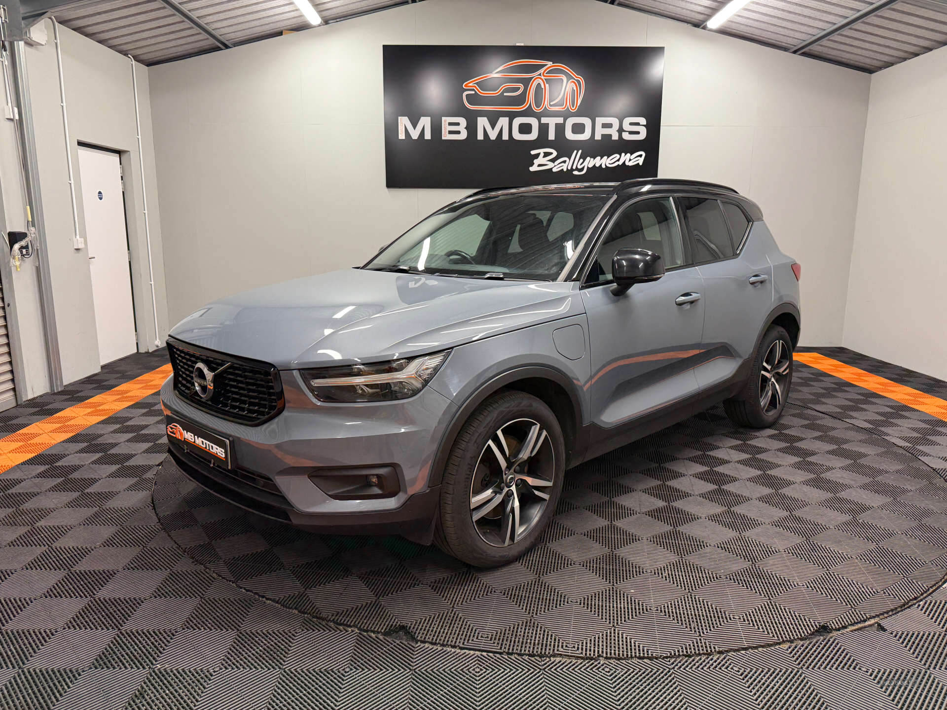 May 2021 Volvo XC40 1.5 T4 Recharge PHEV R DESIGN 5dr Auto