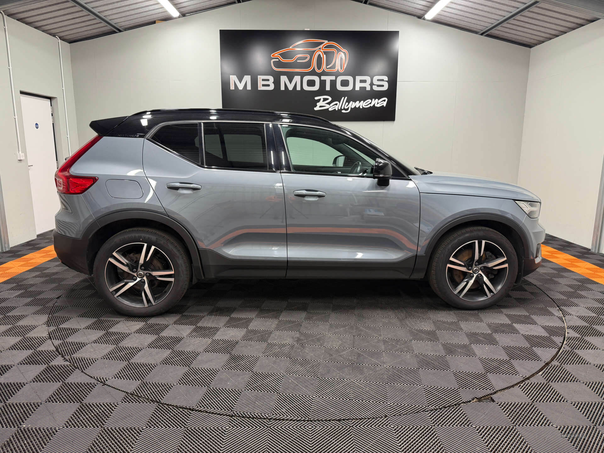 May 2021 Volvo XC40 1.5 T4 Recharge PHEV R DESIGN 5dr Auto