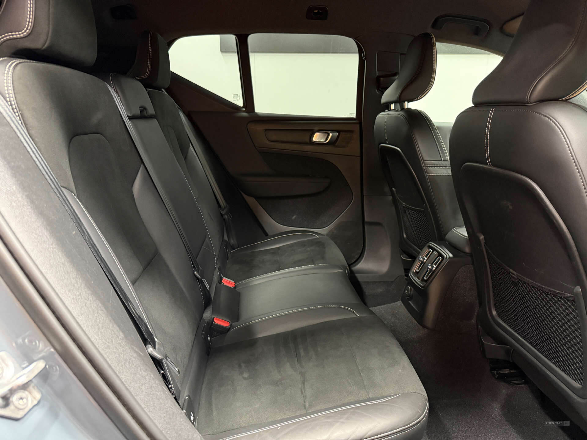May 2021 Volvo XC40 1.5 T4 Recharge PHEV R DESIGN 5dr Auto