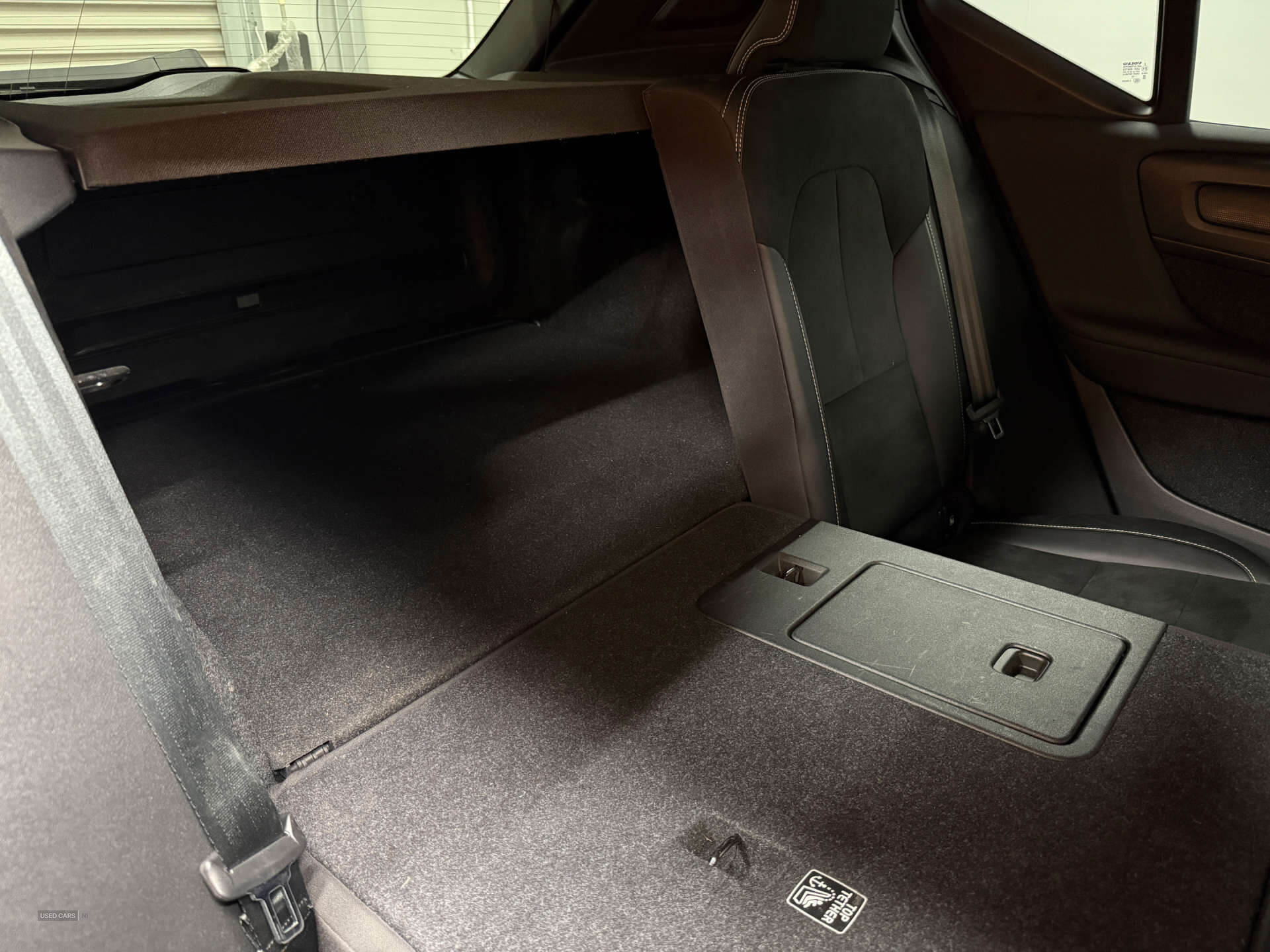 May 2021 Volvo XC40 1.5 T4 Recharge PHEV R DESIGN 5dr Auto