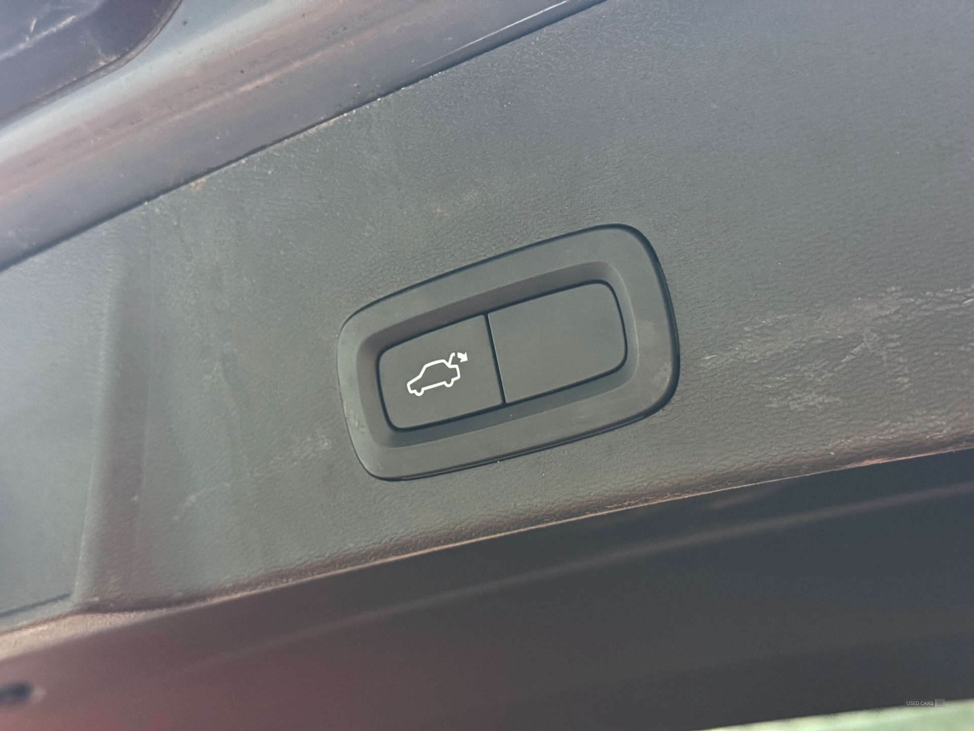 May 2021 Volvo XC40 1.5 T4 Recharge PHEV R DESIGN 5dr Auto