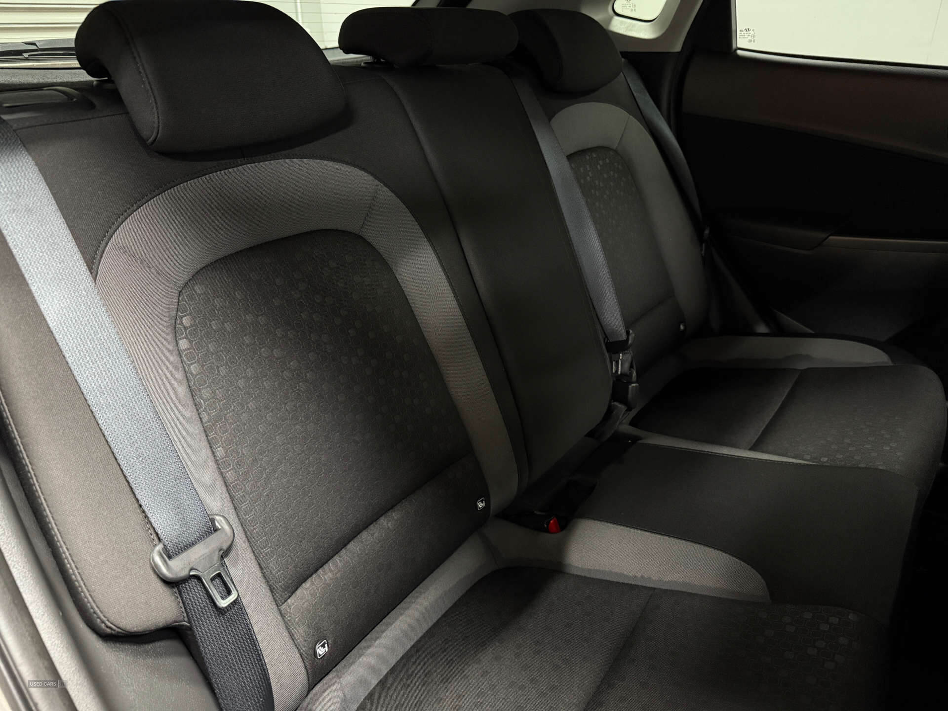 Feb 2018 Hyundai Kona 1.0T GDi Blue Drive Premium 5dr