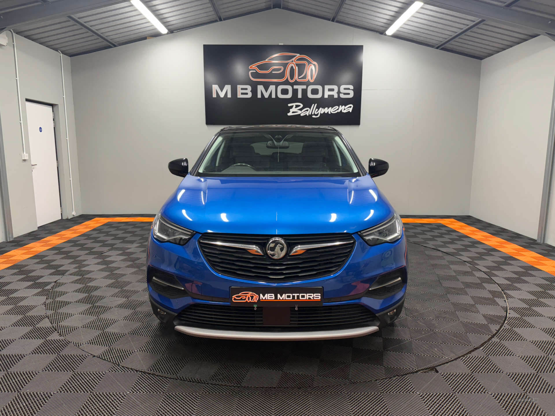 Sep 2018 Vauxhall Grandland X 1.5 Turbo D Elite Nav 5dr