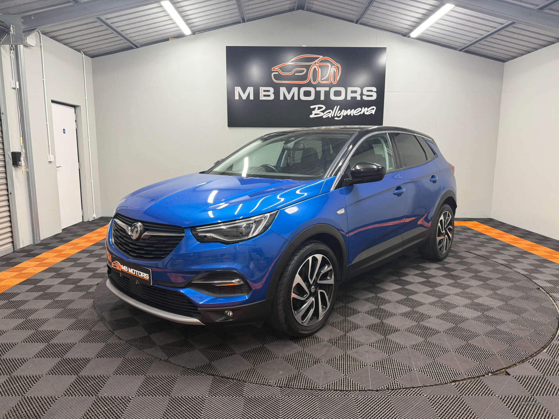 Sep 2018 Vauxhall Grandland X 1.5 Turbo D Elite Nav 5dr