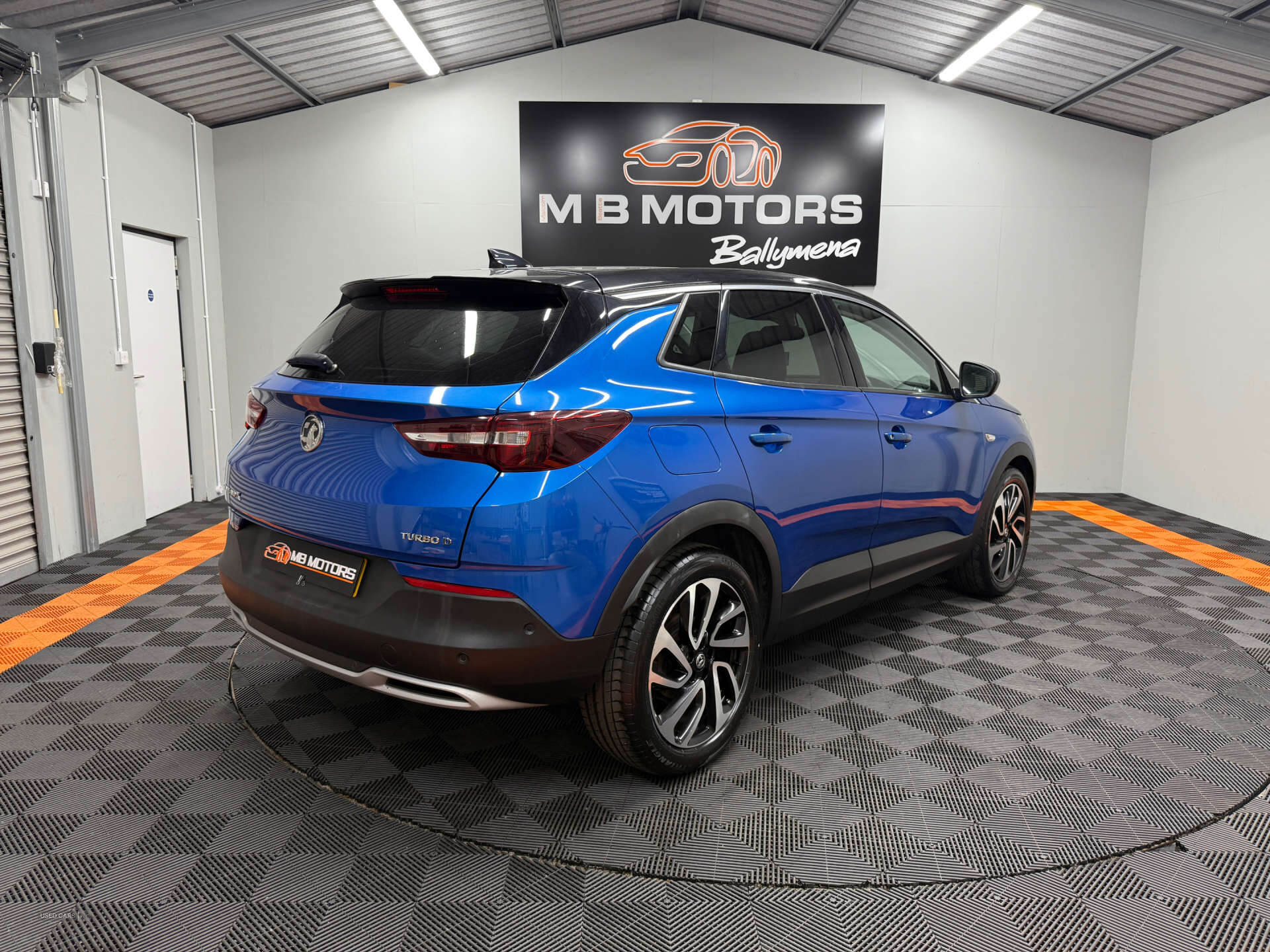 Sep 2018 Vauxhall Grandland X 1.5 Turbo D Elite Nav 5dr