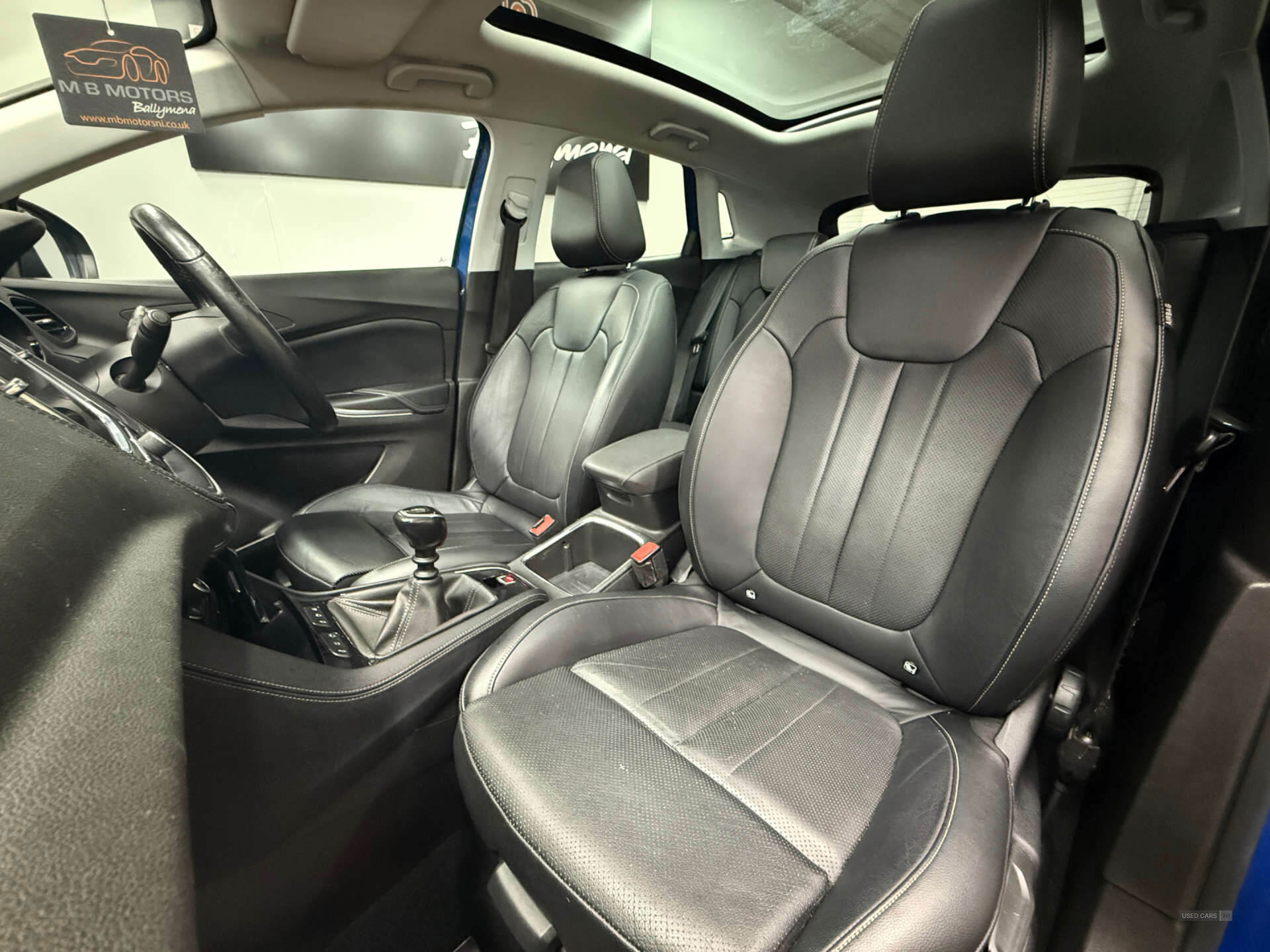 Sep 2018 Vauxhall Grandland X 1.5 Turbo D Elite Nav 5dr
