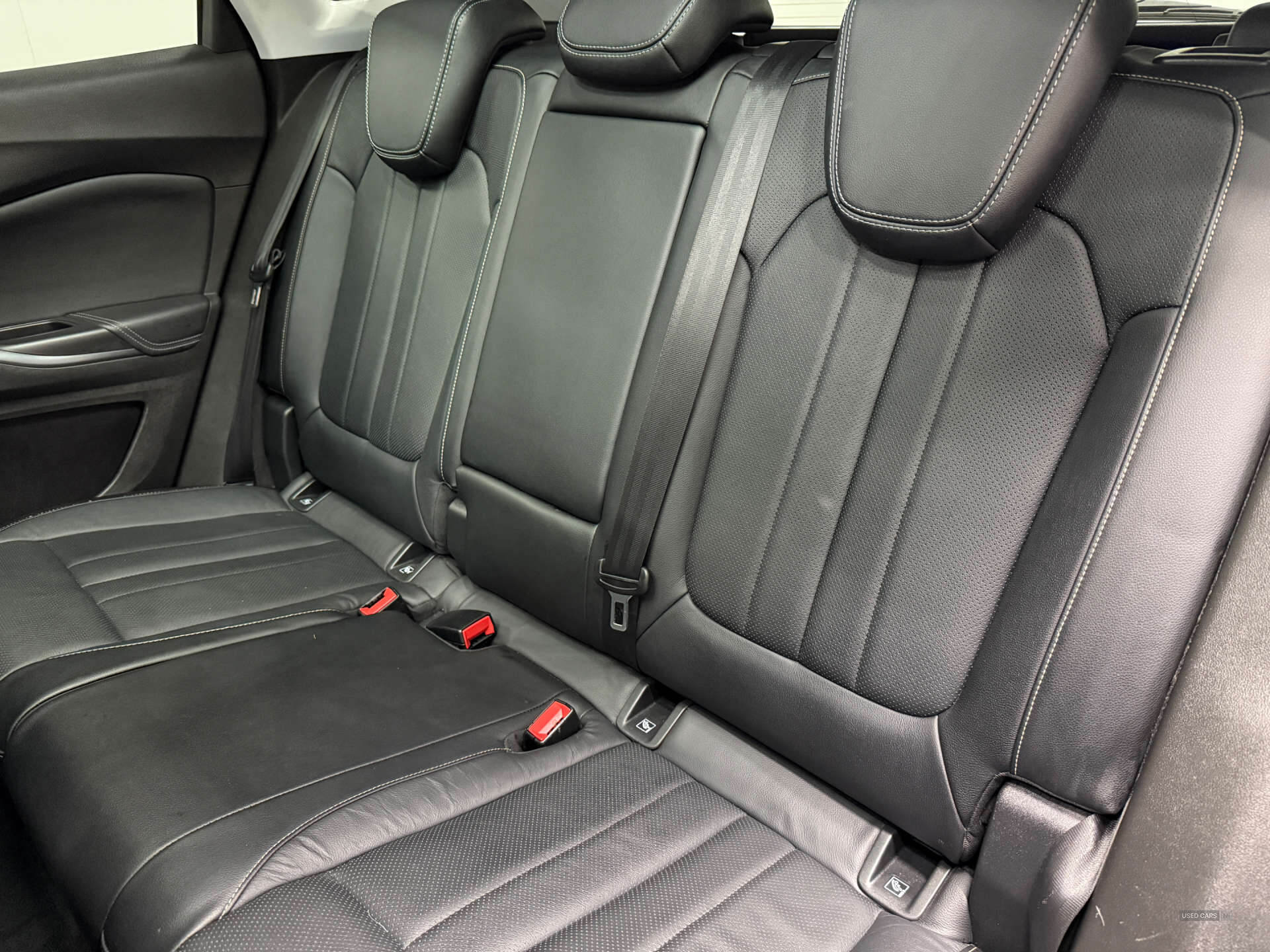 Sep 2018 Vauxhall Grandland X 1.5 Turbo D Elite Nav 5dr