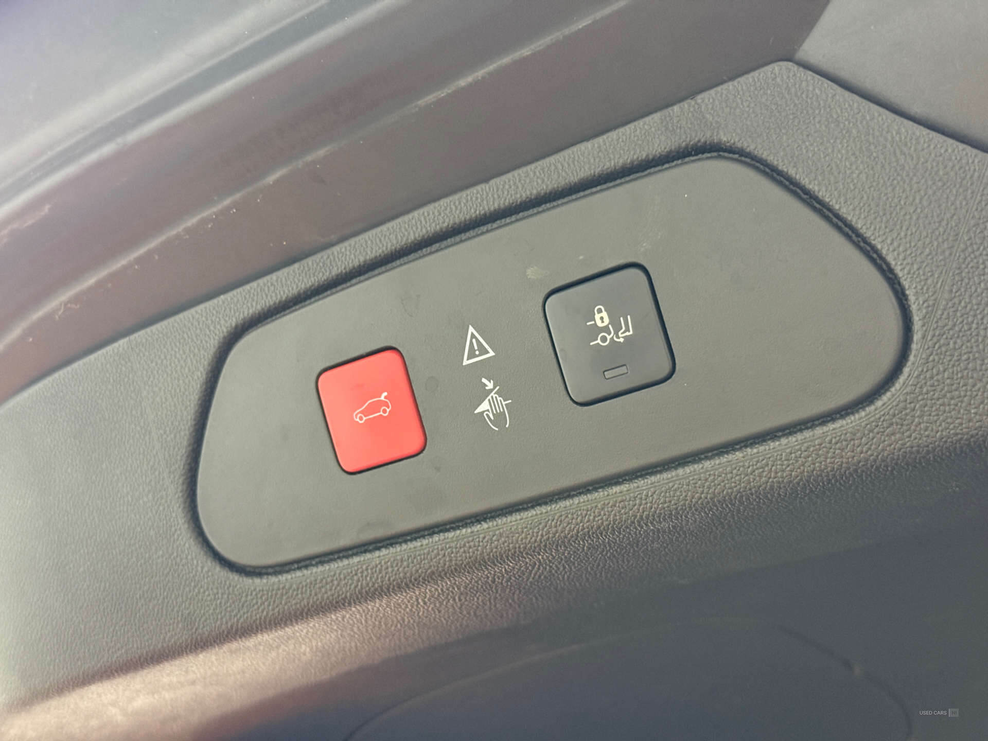 Sep 2018 Vauxhall Grandland X 1.5 Turbo D Elite Nav 5dr