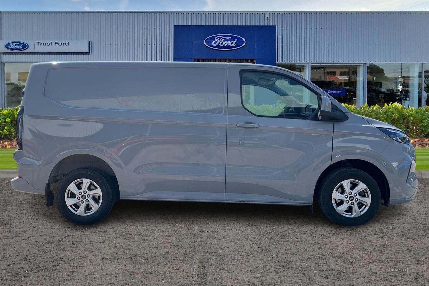 Sep 2024 Ford Transit Custom 2.0 EcoBlue 136ps H1 Van Limited Auto
