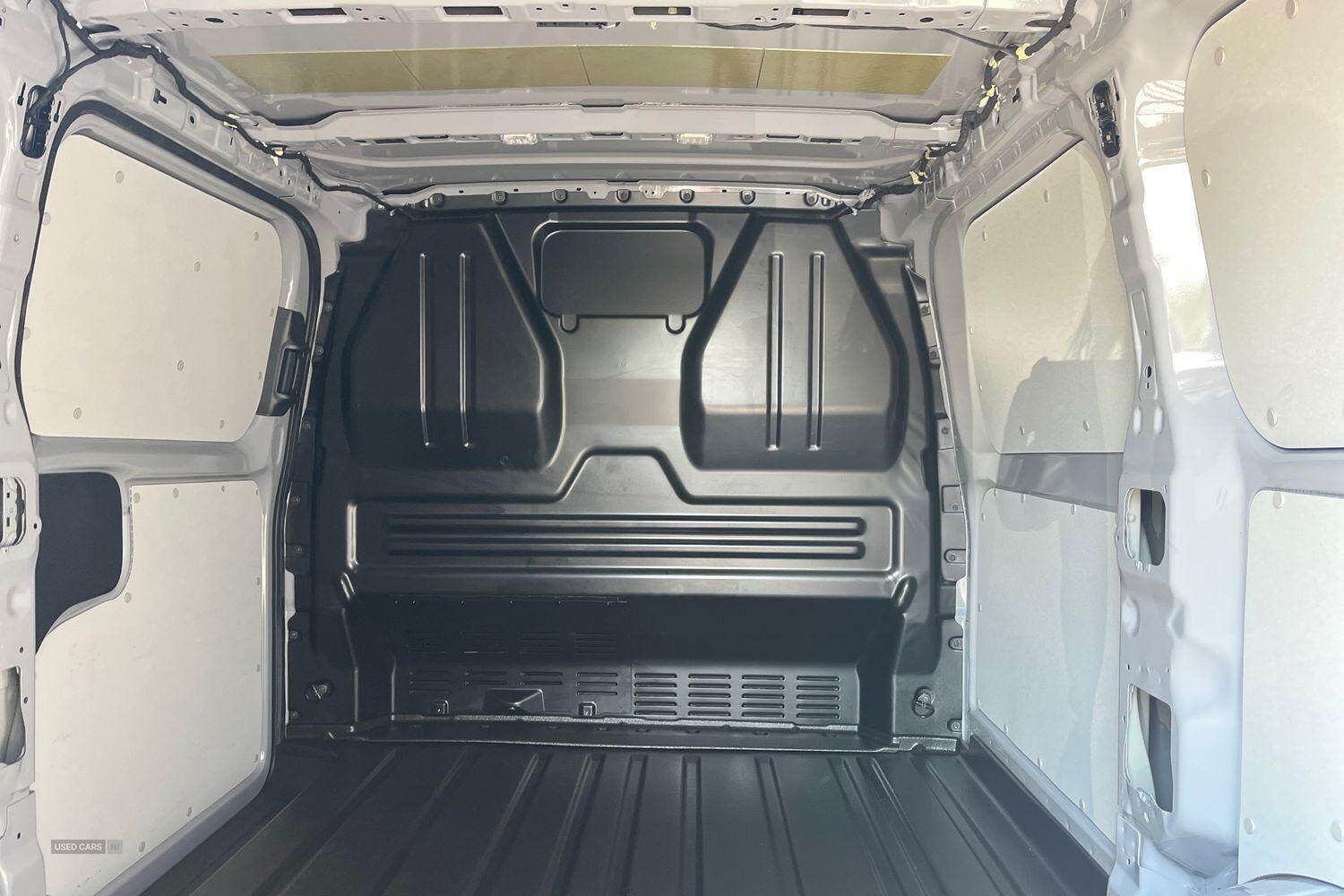 Sep 2024 Ford Transit Custom 2.0 EcoBlue 136ps H1 Van Limited Auto