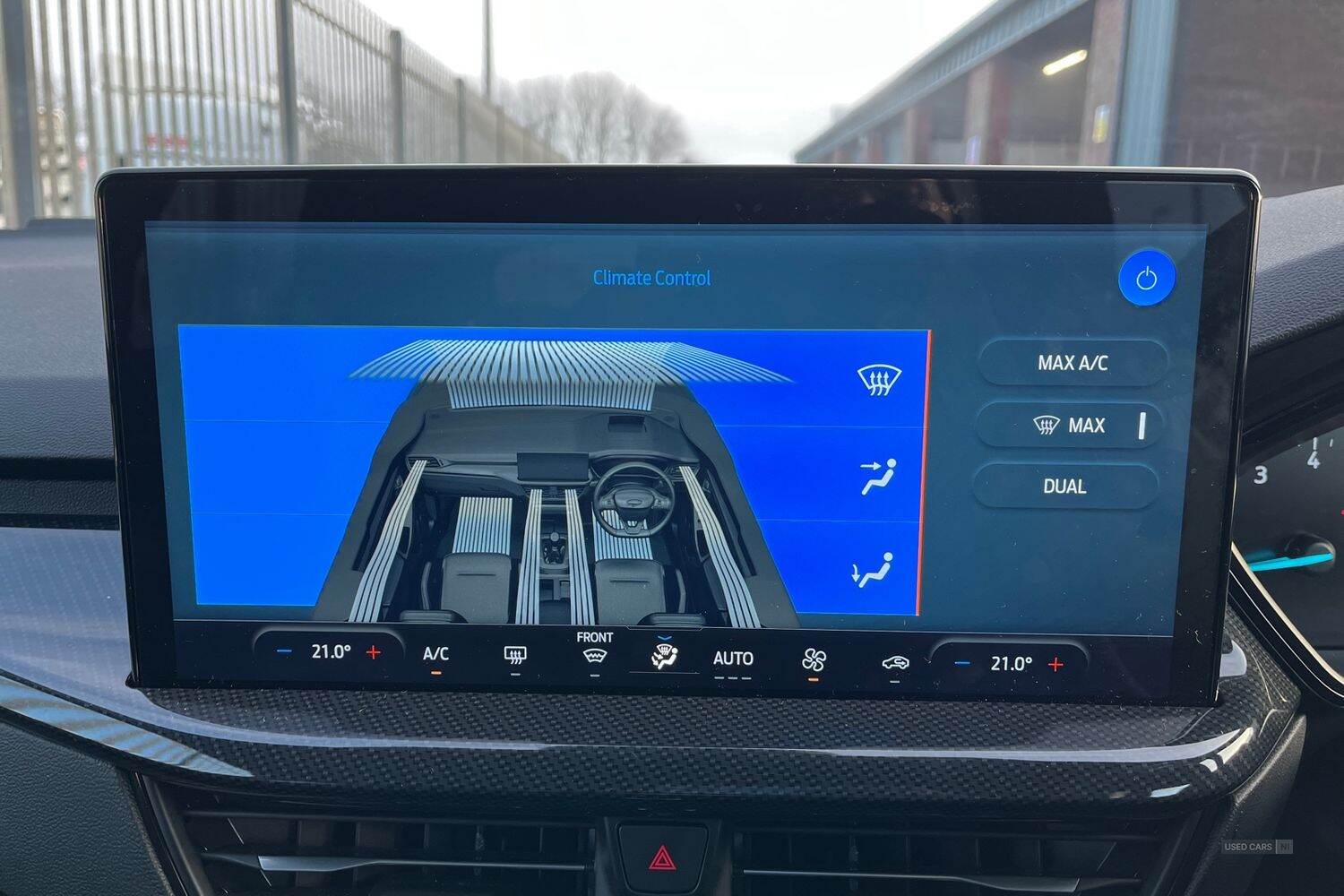 Aug 2024 Ford Focus 1.0 EcoBoost Hybrid mHEV ST-Line 5dr