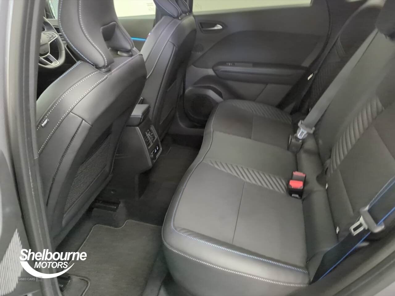 Nov 2024 Renault Symbioz 1.6 E-Tech FHEV 145 Techno Esprit Alpine 5dr Auto