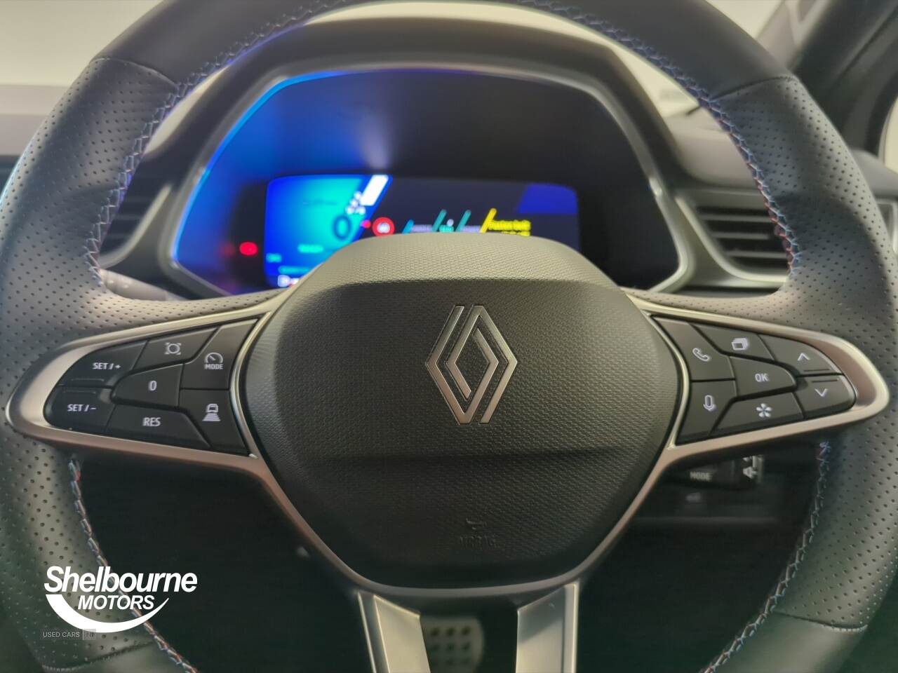 Nov 2024 Renault Symbioz 1.6 E-Tech FHEV 145 Techno Esprit Alpine 5dr Auto