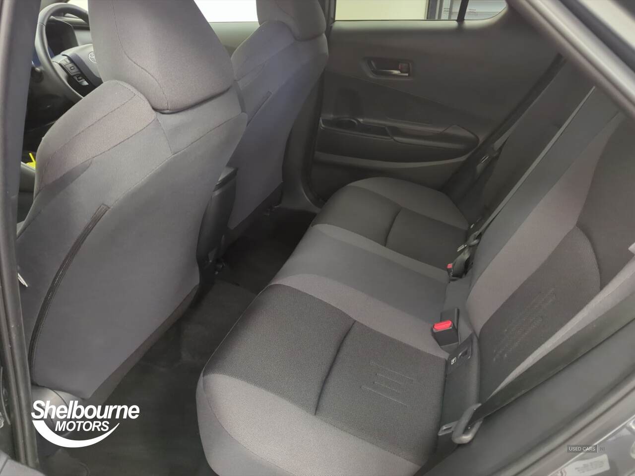 Jun 2024 Toyota C-HR 1.8 Hybrid Design 5dr CVT