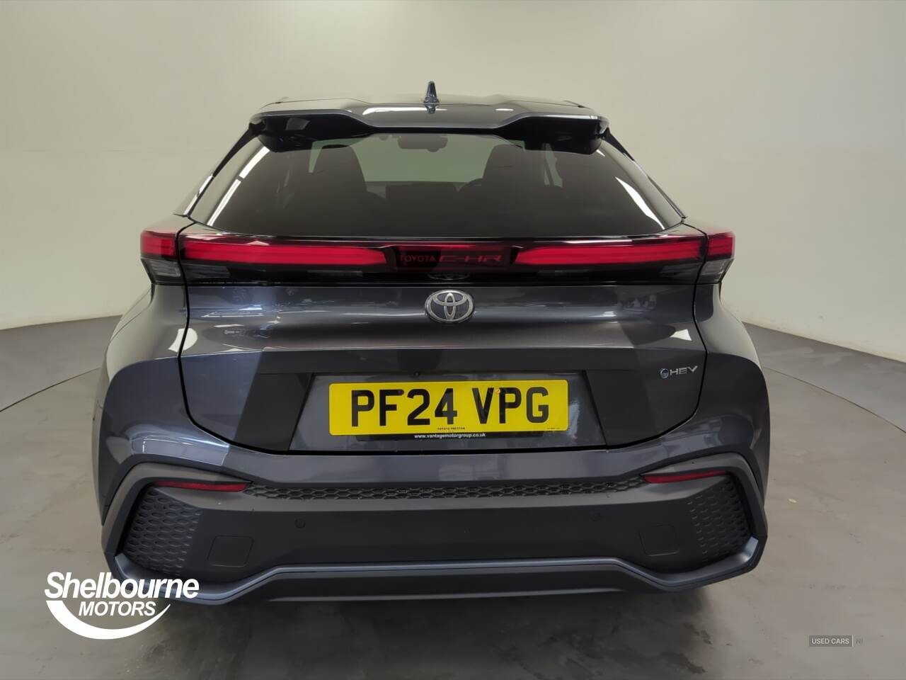 Jun 2024 Toyota C-HR 1.8 Hybrid Design 5dr CVT
