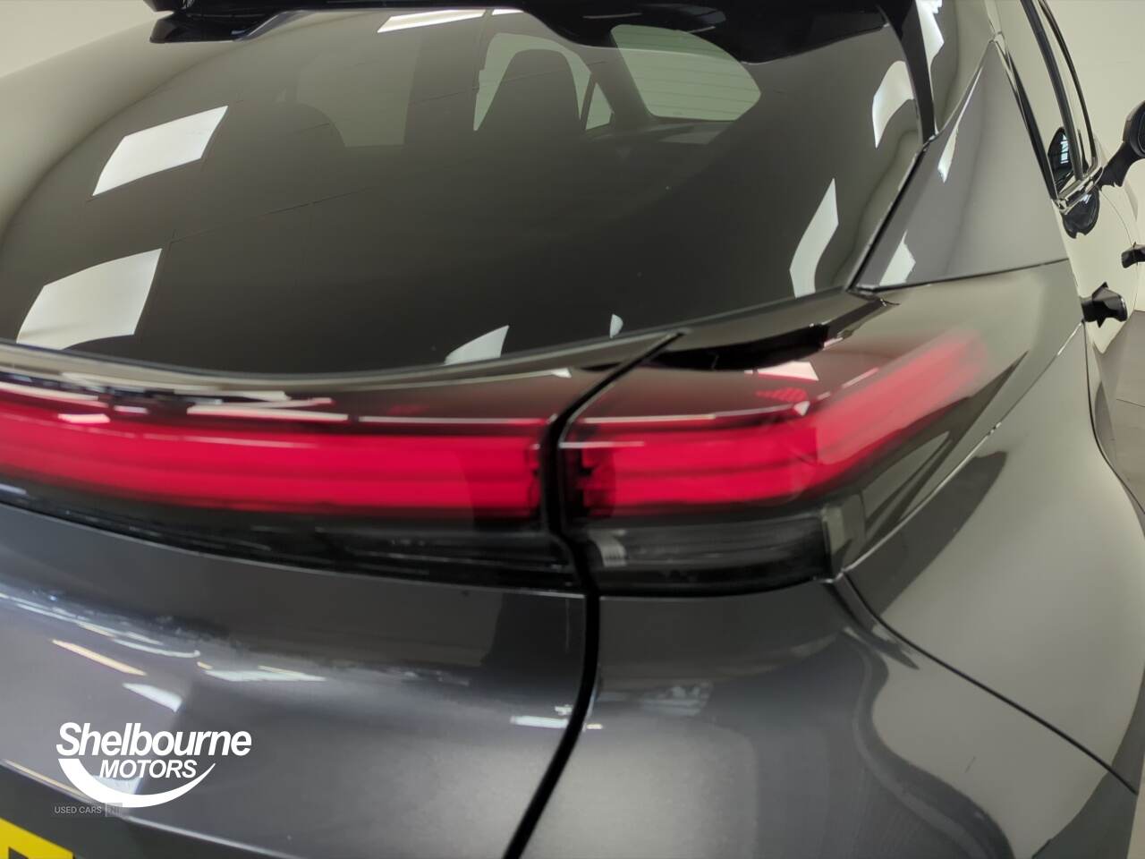 Jun 2024 Toyota C-HR 1.8 Hybrid Design 5dr CVT