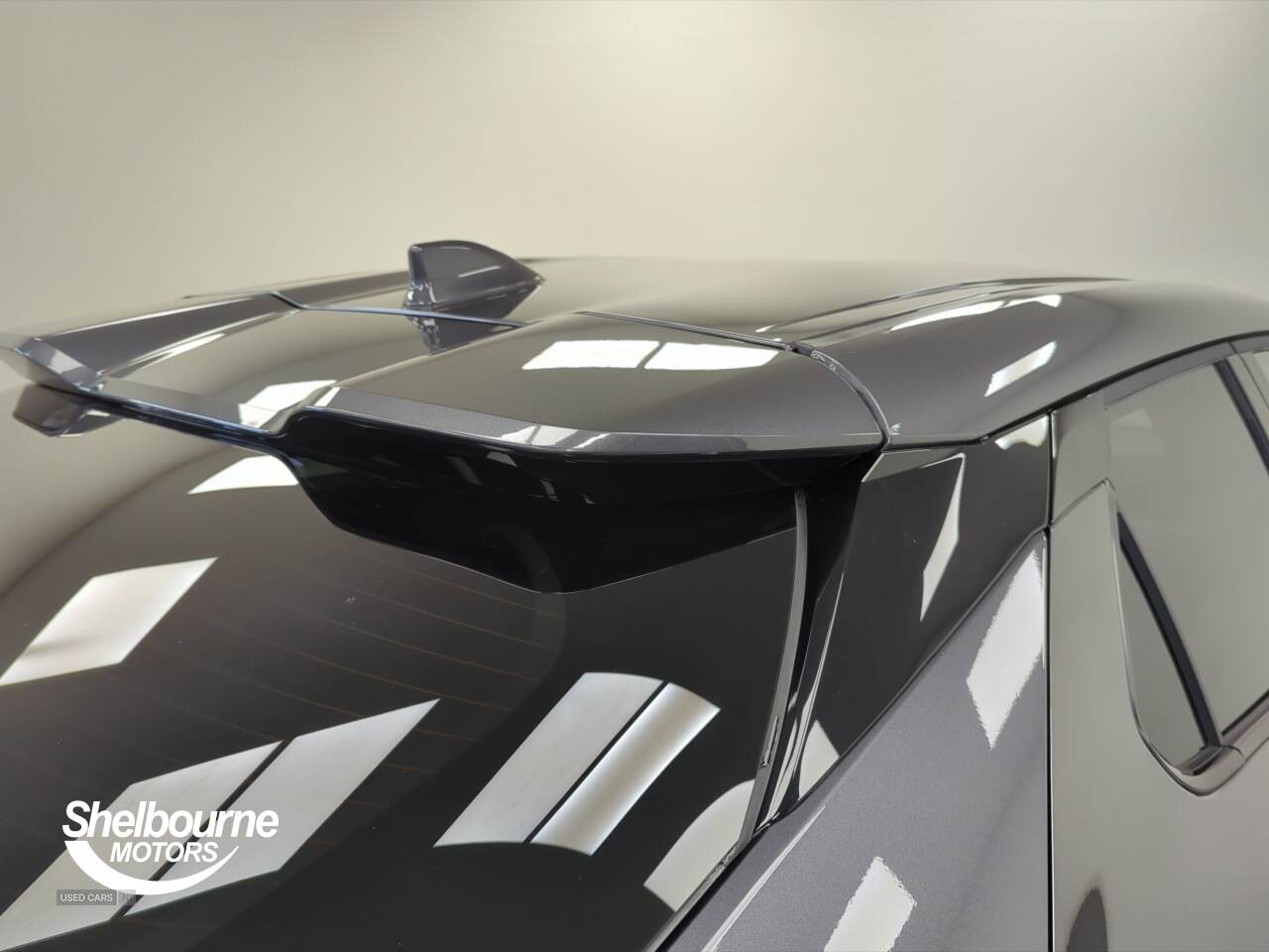 Jun 2024 Toyota C-HR 1.8 Hybrid Design 5dr CVT