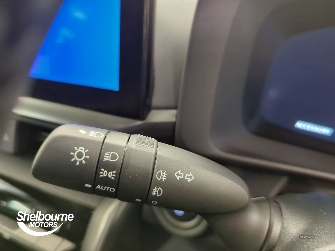 Jun 2024 Toyota C-HR 1.8 Hybrid Design 5dr CVT