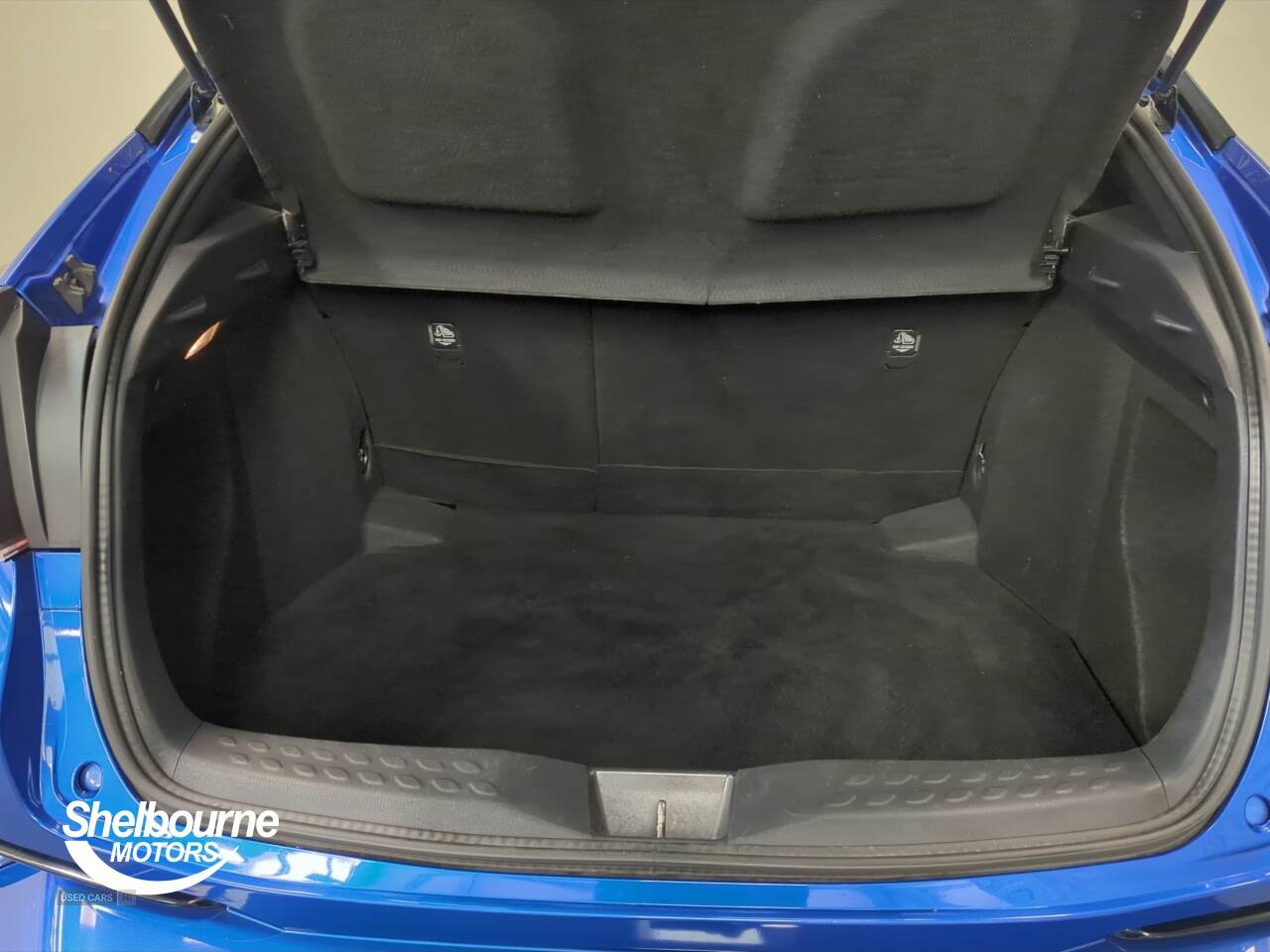 May 2017 Toyota C-HR 1.8 Hybrid Dynamic 5dr CVT