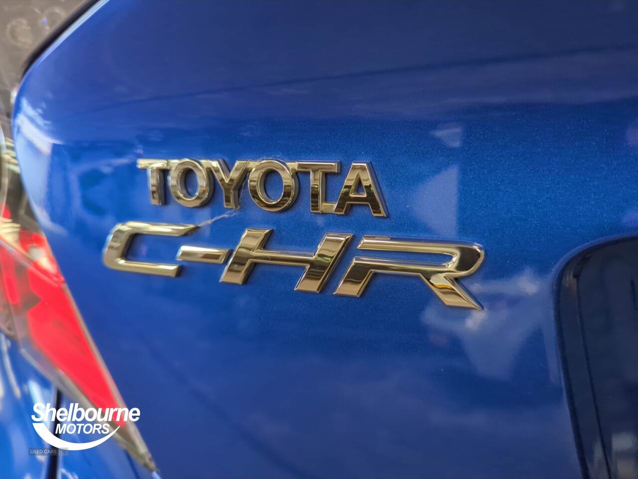 May 2017 Toyota C-HR 1.8 Hybrid Dynamic 5dr CVT