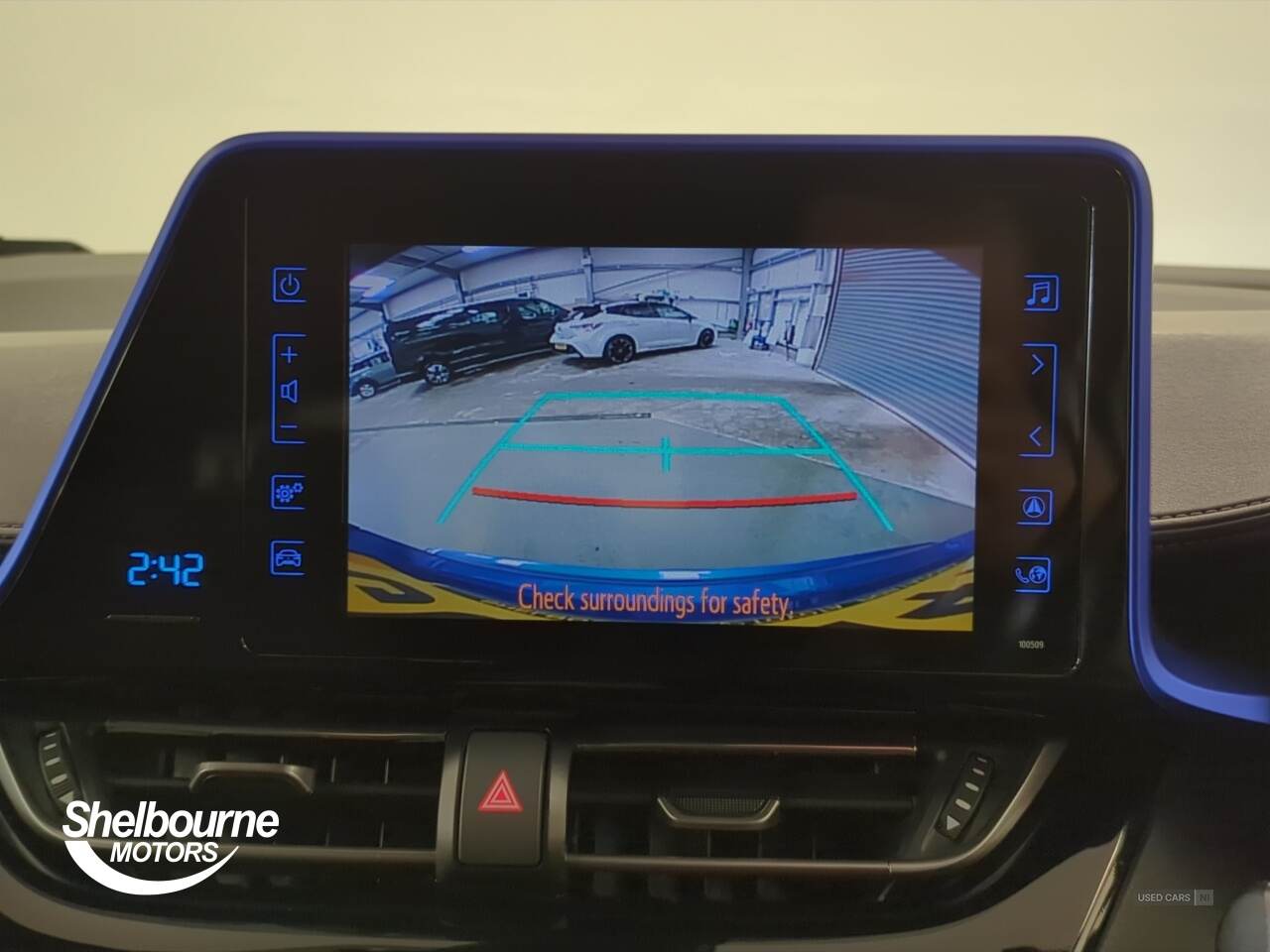 May 2017 Toyota C-HR 1.8 Hybrid Dynamic 5dr CVT